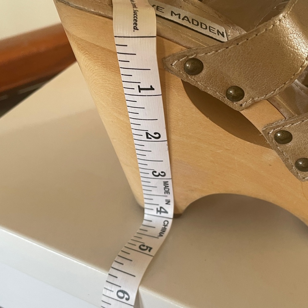 Steve Madden Beige Leather Cutout Platform Wedge Sandals HANDMADE - Picture 3 of 8